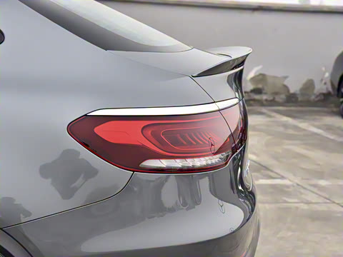 2022�� AMG GLC 43 4MATIC ����SUV