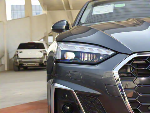 2023�� Sportback 40 TFSI quattro ����������