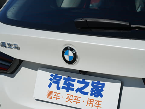 2022�� �Ŀ� xDrive25i M�˶���װ