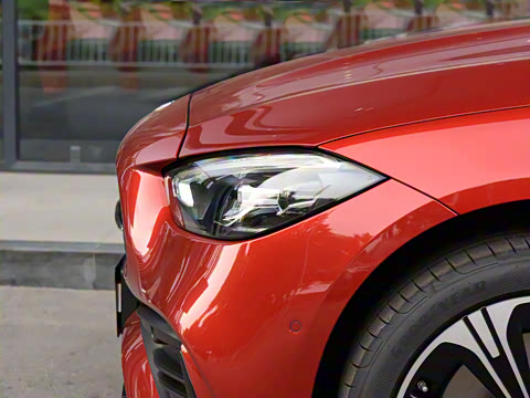 2022�� C 260 L �ҹ�˶���