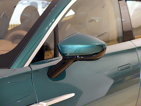 2022�� 3.0T STRAIGHT-SIX