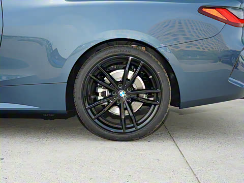 2021�� 425i M�˶���ҹ��