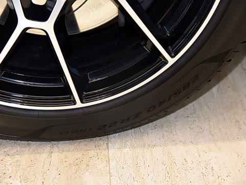 2022�� 3.0T STRAIGHT-SIX