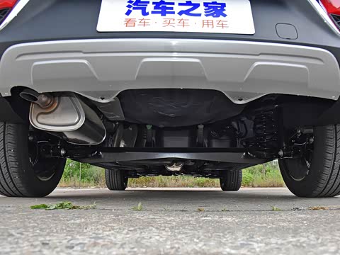 2018�� 1.5L �ֶ�65���Ļ�촰�� ��V