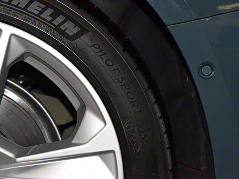 2020�� 40 TFSI ������