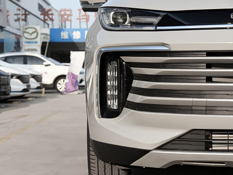 2021�� 400T �������