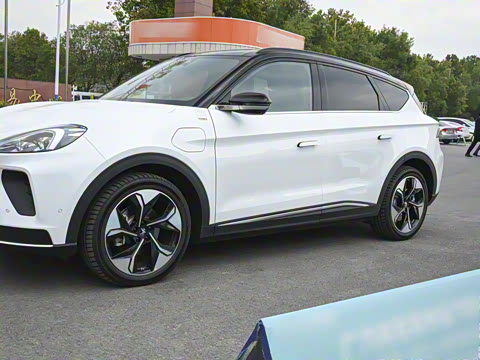 2022�� 653S+ 175kW