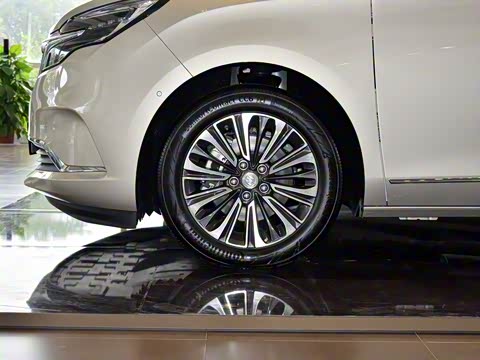 2020�� ES½�� 653T �콢��