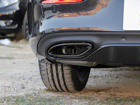 2022�� �Ŀ� C 260 ���ܳ�