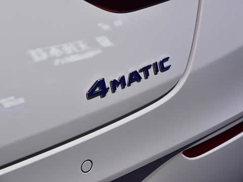 2020�� CLA 260 4MATIC ���ܳ�