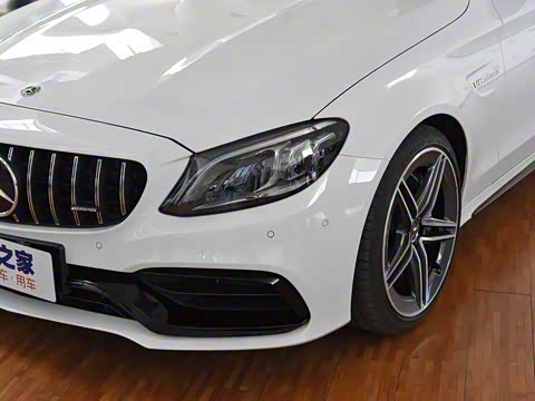 2019�� AMG C 63