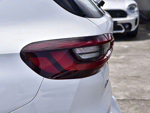 2021�� �Ŀ� xDrive30i M�˶���װ