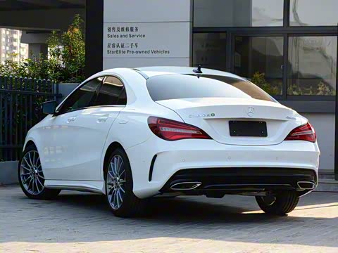 2019�� CLA 220 4MATIC