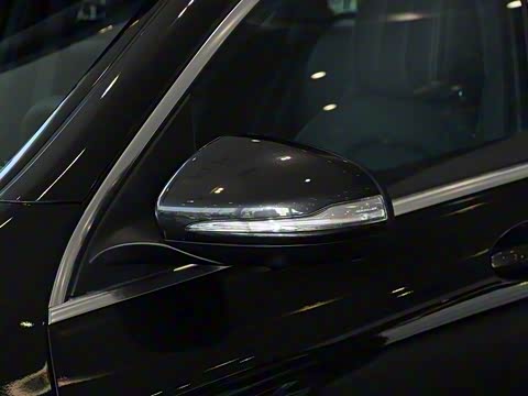 2020�� EQC 400 4MATIC