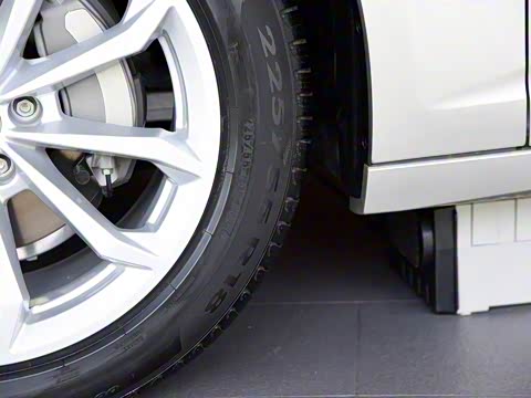 2020�� 40 TFSI ����������