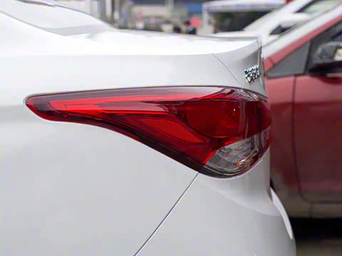 2018�� 1.5L DCT������ ��V