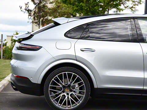 2020�� Cayenne S Coup�� 2.9T