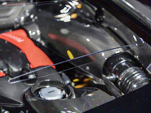 2019�� Tributo 3.9T V8