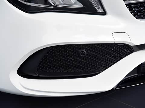 2019�� CLA 220 4MATIC