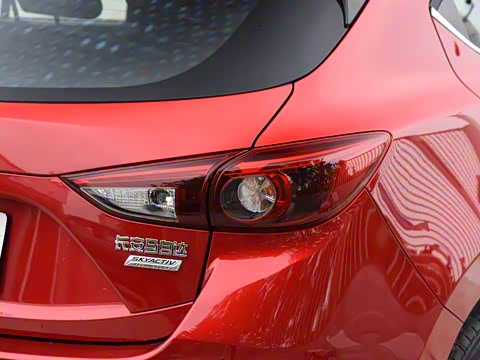 2019�� �ƿذ� ���� 2.0L �Զ��˶��� ��VI