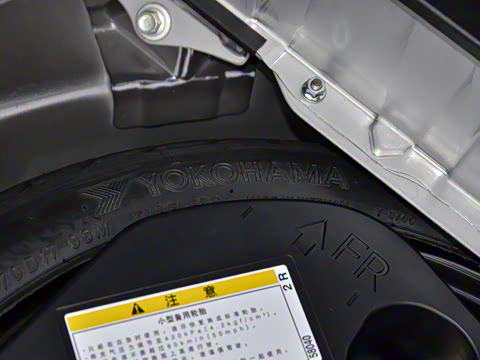 2020�� CT200h ���ʰ� ��ɫ