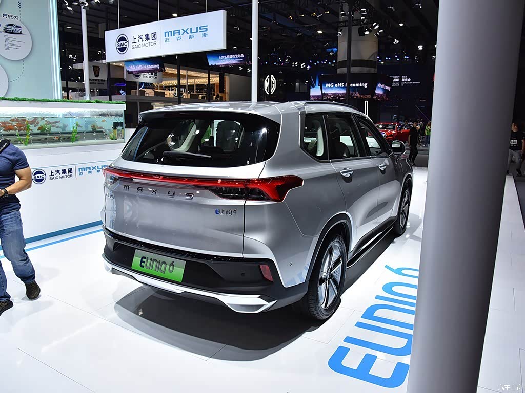 汽车之家>汽车图片>上汽大通maxus>上汽大通maxuseuniq6>2019款试装车