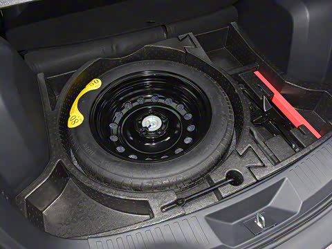 2019�� EcoBoost 145 CVT������PLUS ��V