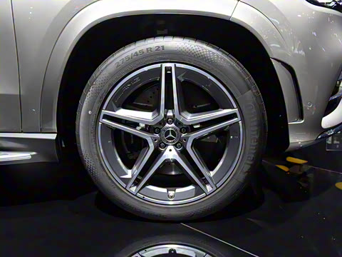 2020�� GLS 450 4MATIC ������