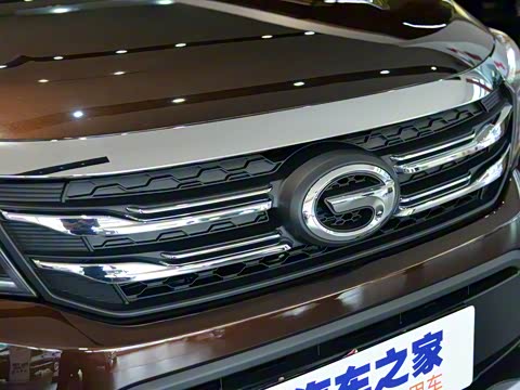 2019�� 235T �ֶ���Ӣ��