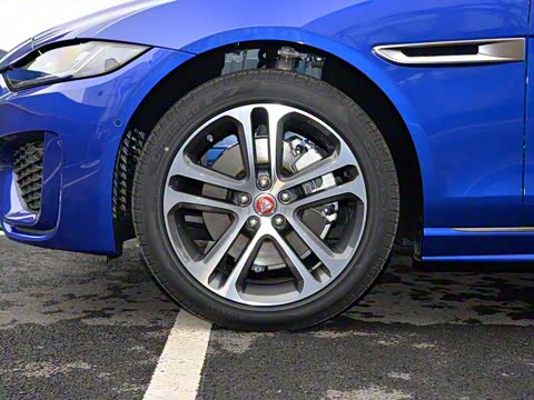 2020�� 2.0T 200PS R-DYNAMIC S��ȡ�˶���