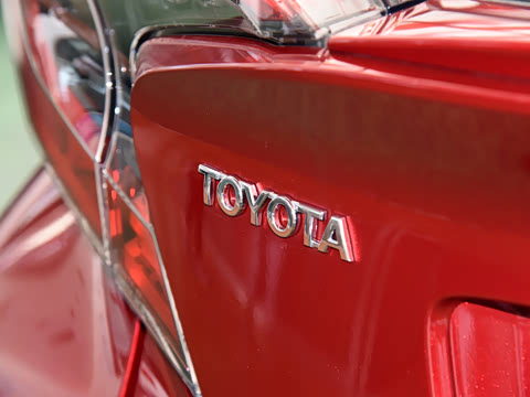 2020�� 2.0L �ȳ۰�