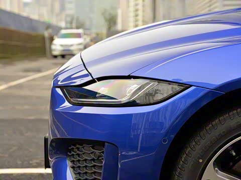 2020�� 2.0T 200PS R-DYNAMIC S��ȡ�˶���