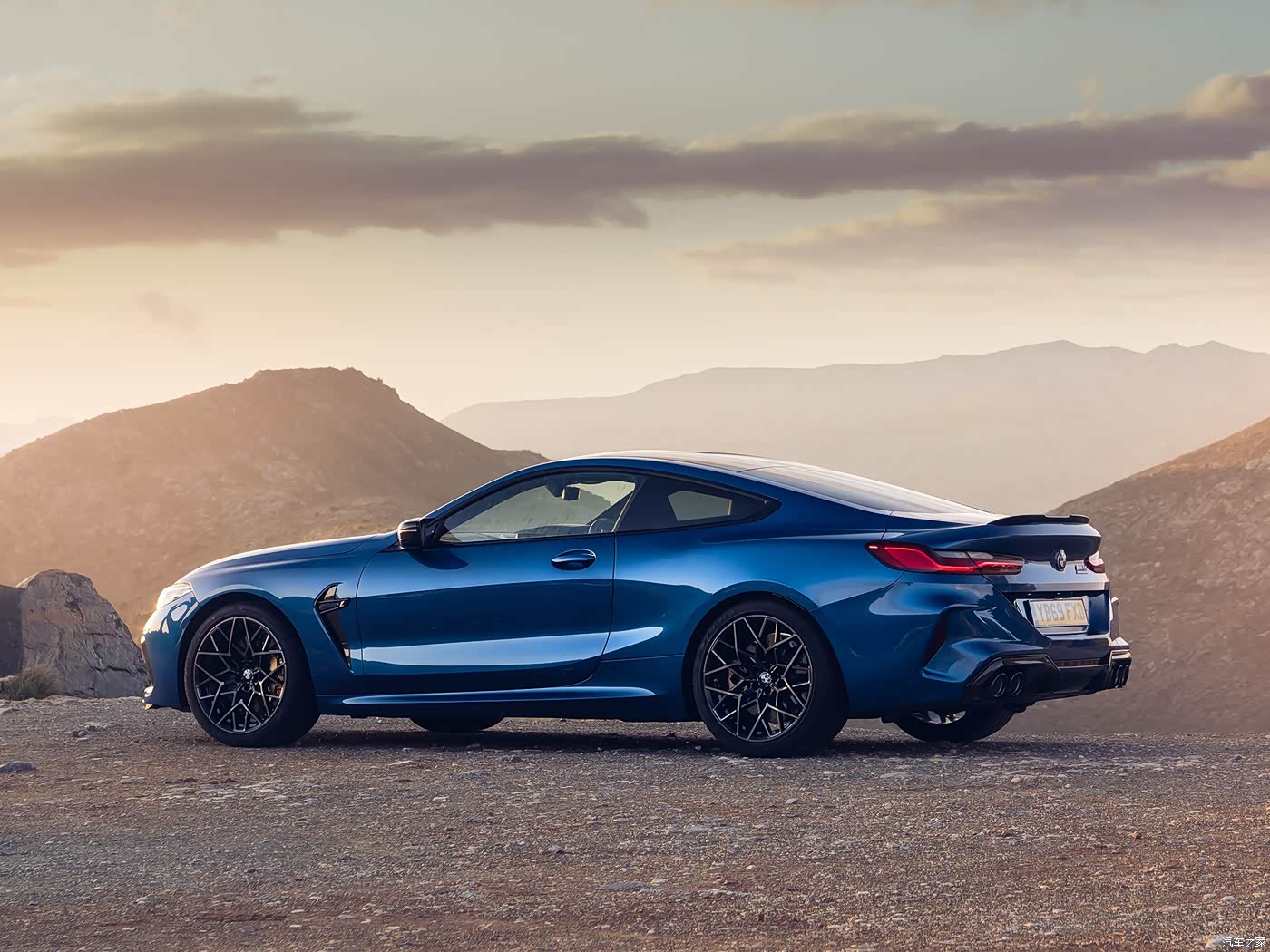 汽车之家|宝马m8|2019款 m8 competition coupe 英国版|外观|内饰