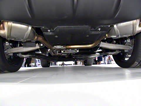 2018�� Macan 2.0T