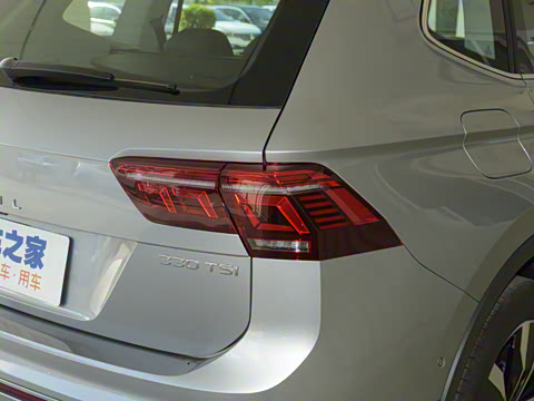 2022�� 330TSI �Զ�����R-Line�콢��