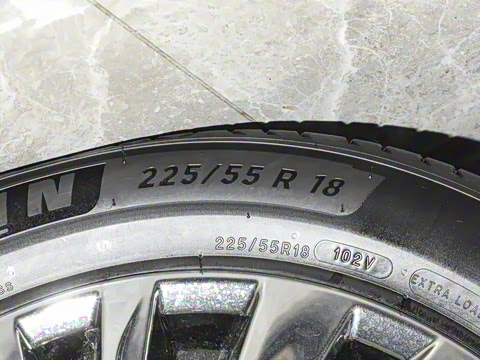 2023�� ��ʦϵ�� 400T �콢��