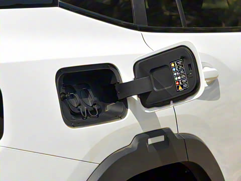 2025�� 220km ����������