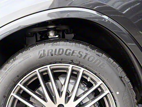 2025�� �Ŀ� GLC 300 L 4MATIC ������ 5��