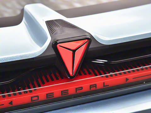 2025�� 300Ultra  �����Ǽ�AD PRO���̰�