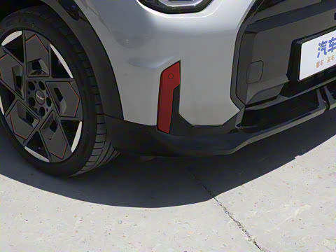 2025�� JOHN COOPER WORKS