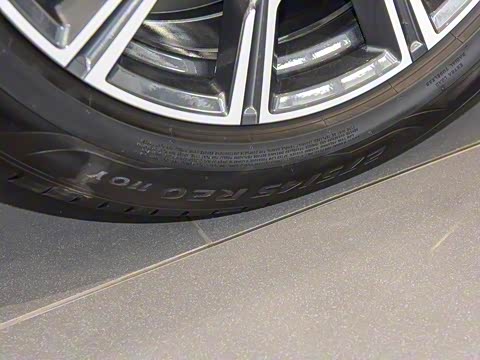 2020�� xDrive45e M�˶���װ