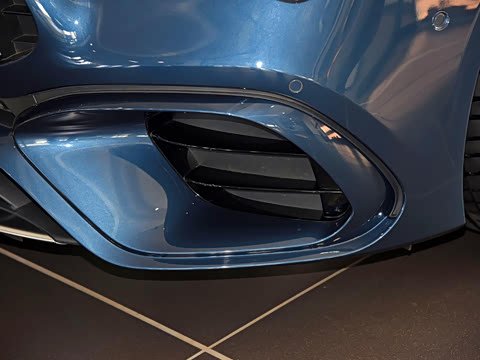 2022�� AMG CLA 45 4MATIC+