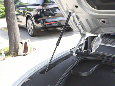 2025�� ���� 650ProѲ����