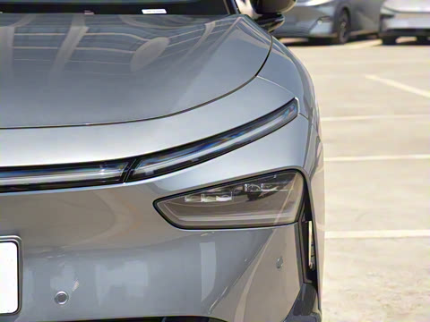 2025�� �������� Max �콢��