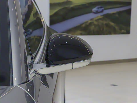 2025�� 102kWh ǩ����