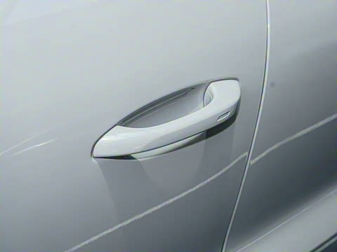 2025�� Cayenne 3.0T ���ΰ�