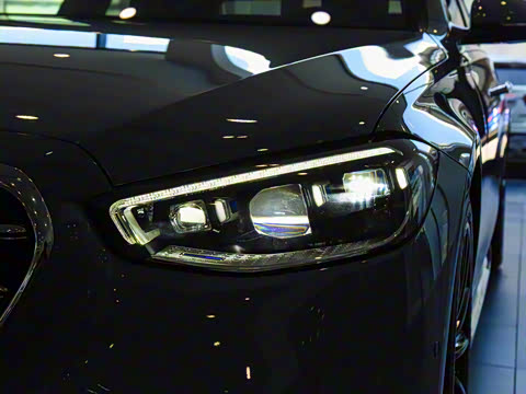 2023�� S 500 L 4MATIC ���ĸ߶���