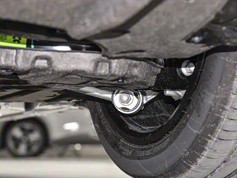 2025�� 75kWh Touring