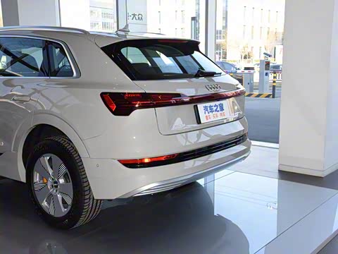 2019�� 55 quattro ʱ����