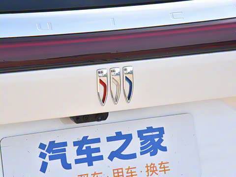 2025�� 2.0T ����������